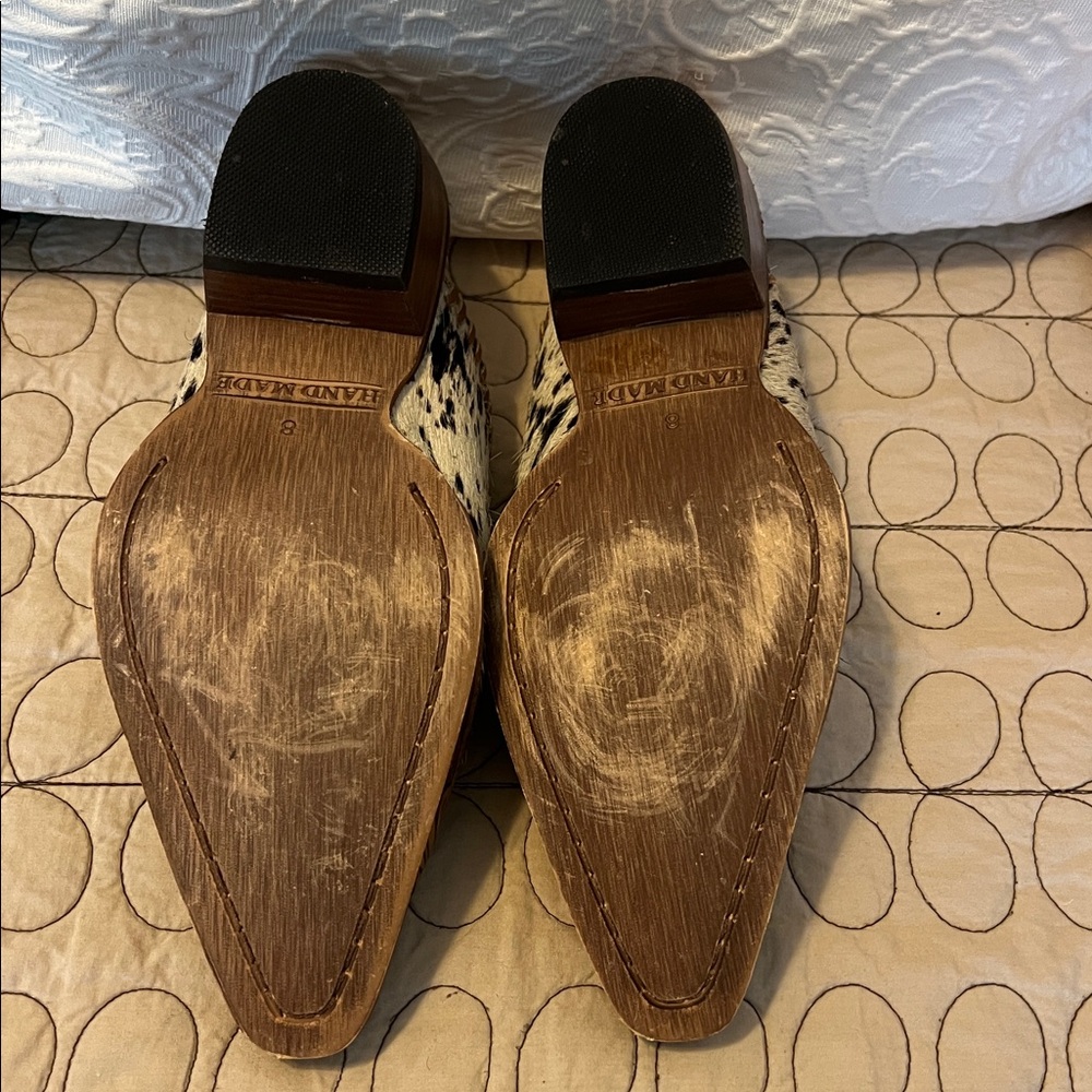 Myra cowhide mules. - Picture 6 of 7